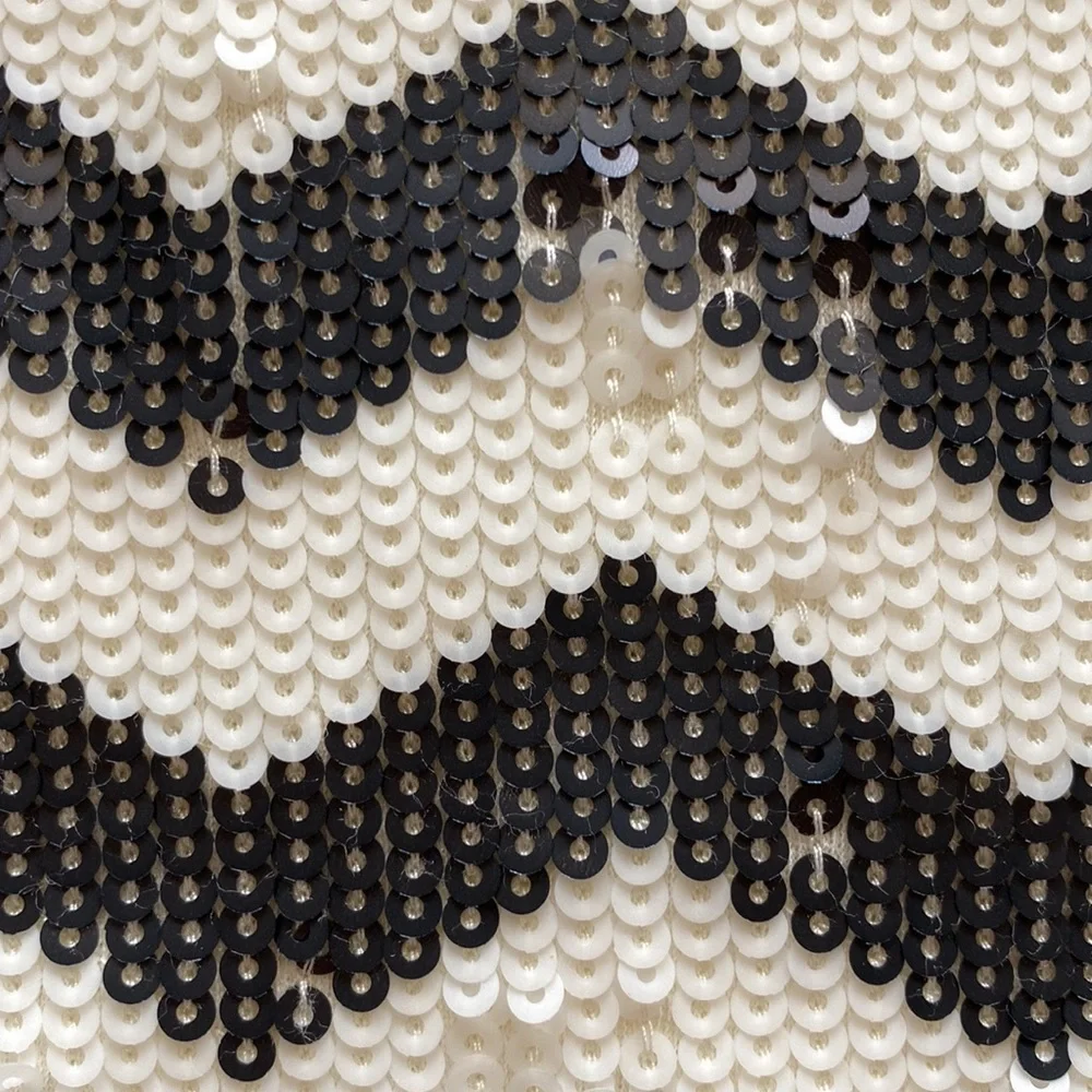 J Crew Black and White Sequin Top size XXS - Picture 3 of 7